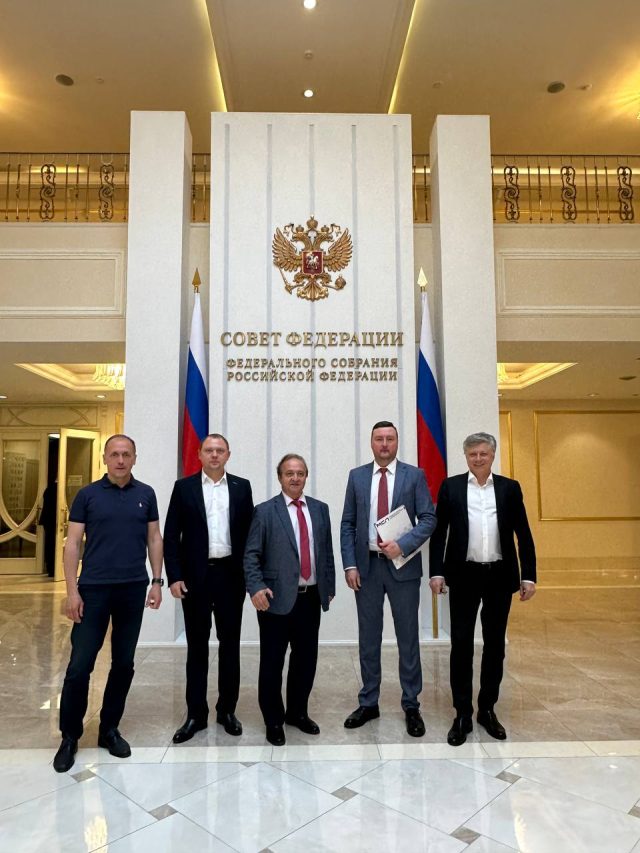 Сегодня хочу поделиться своими мыслями и впечатлениями от круглого стола, прошедшего 2 июня в Совете Федерации на тему «О создании инфраструктуры, необходимой для развития внутреннего автомобильного туризма в Российской Федерации».